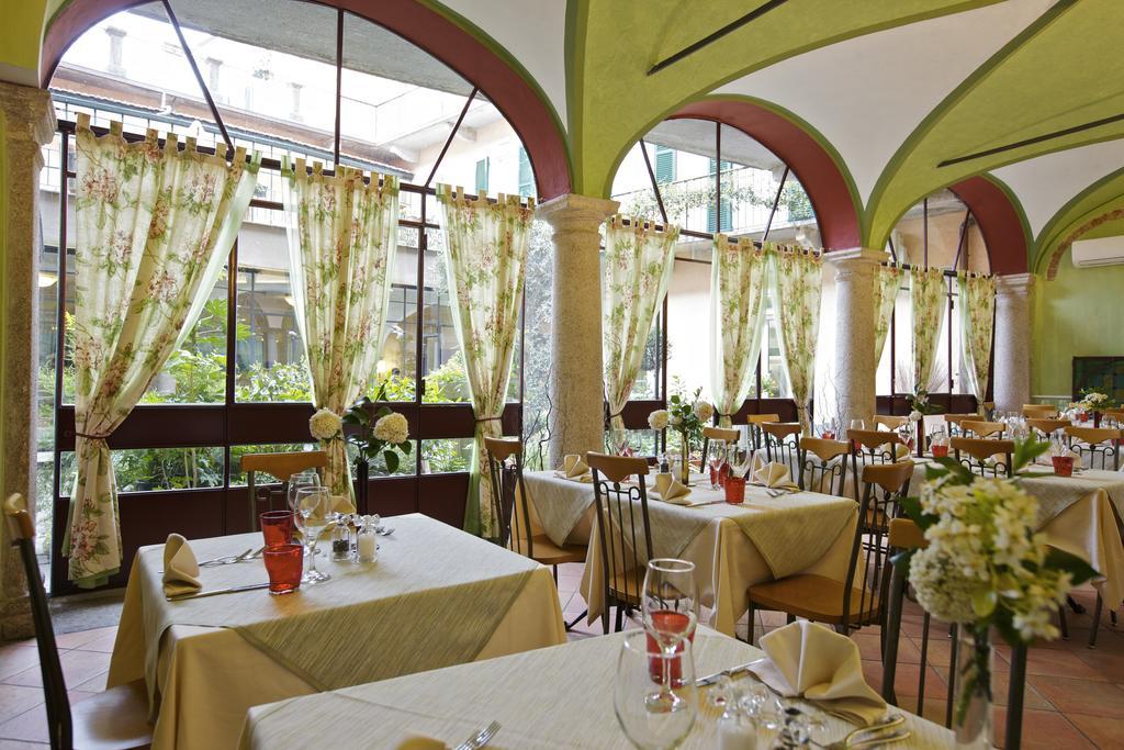 Albergo Pesce D'oro Verbania Exterior foto