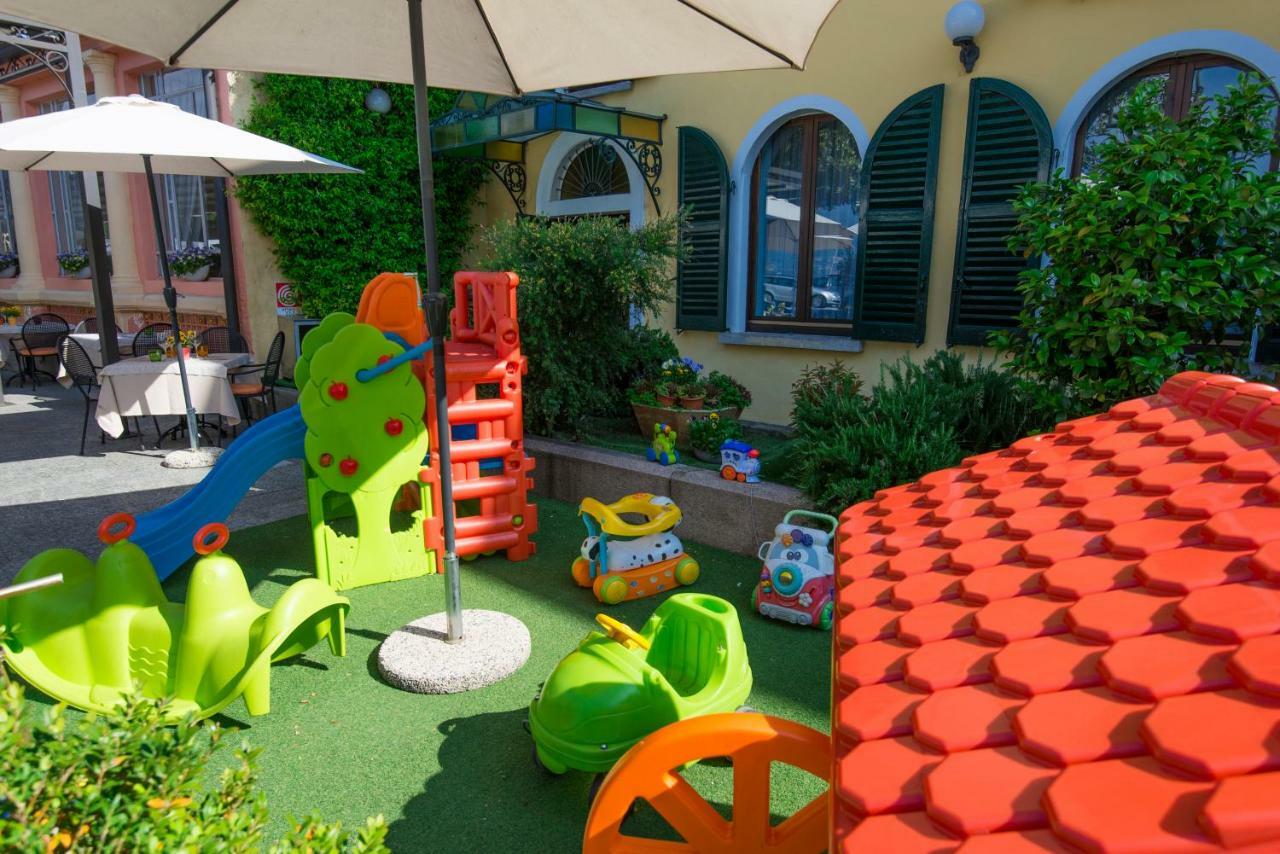 Albergo Pesce D'oro Verbania Exterior foto